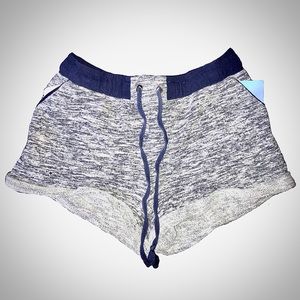 Navy Ambiance shorts - size medium